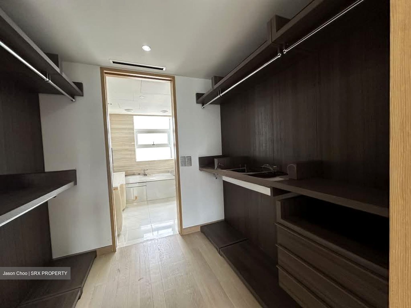 White House Residences (D10), Condominium #565940151